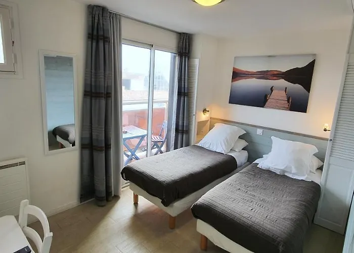 Cote D'argent Hotel 3*