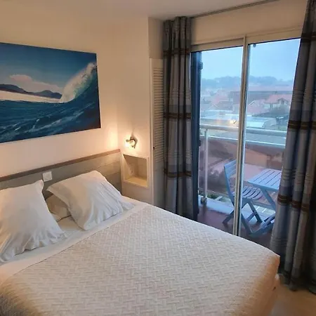 Hotel Cote D'argent 3*