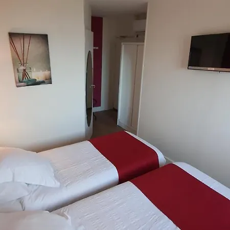 Cote D'argent Hotel Lacanau